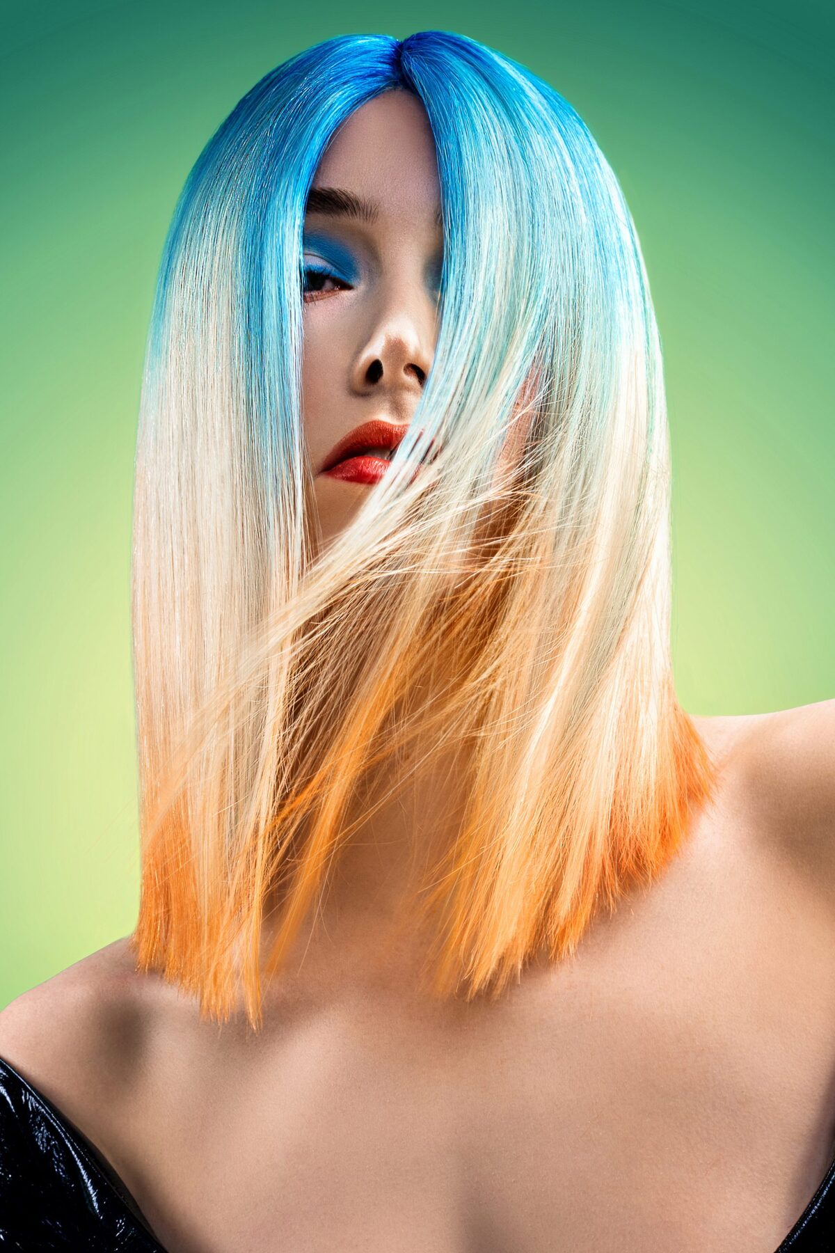 2023 IBI Awards winner best hand-painted colour technique by Ken Hung Salon Era Vancouver