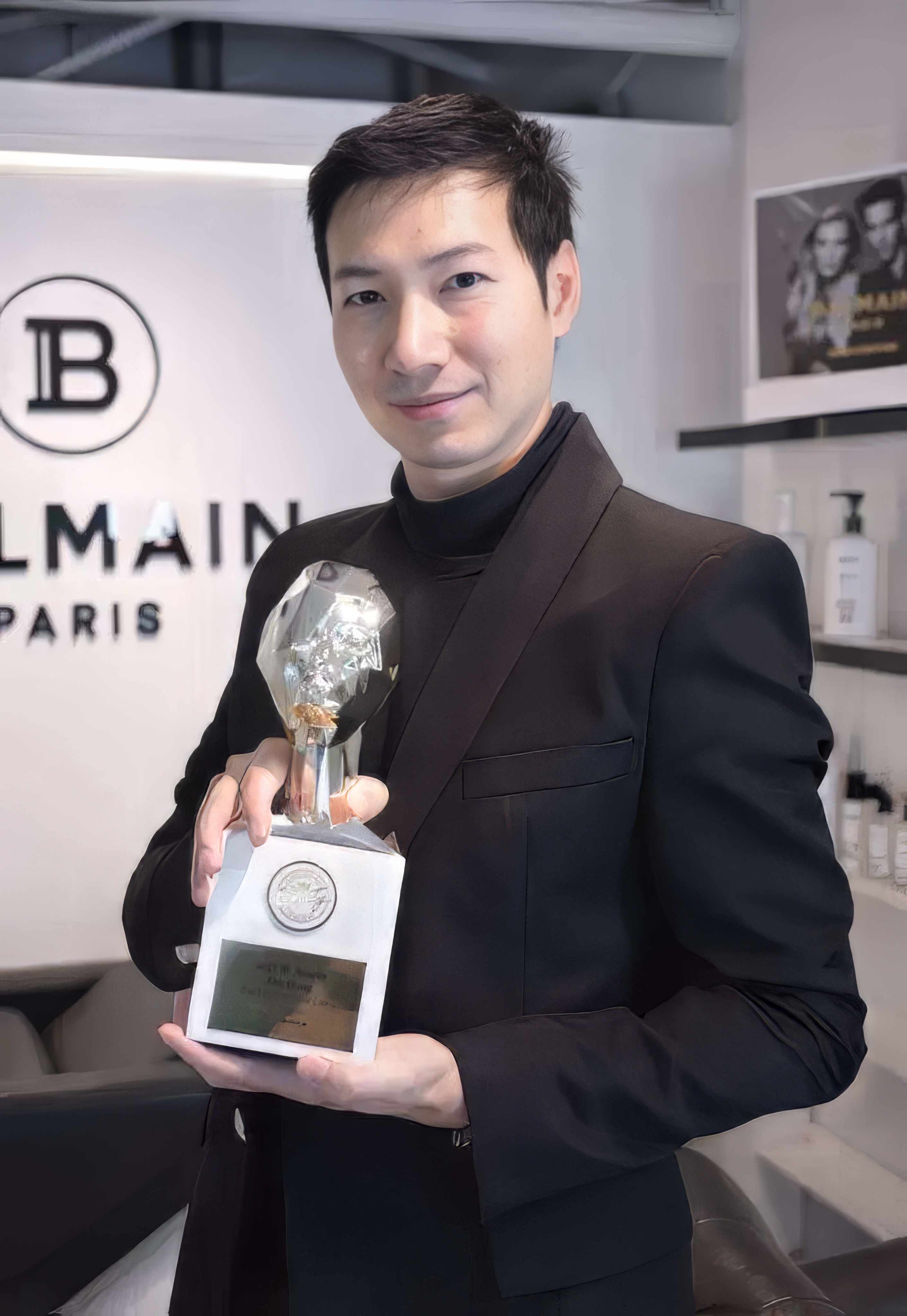Ken Hung Vancouver award-winning precision haircut artist and aura designer